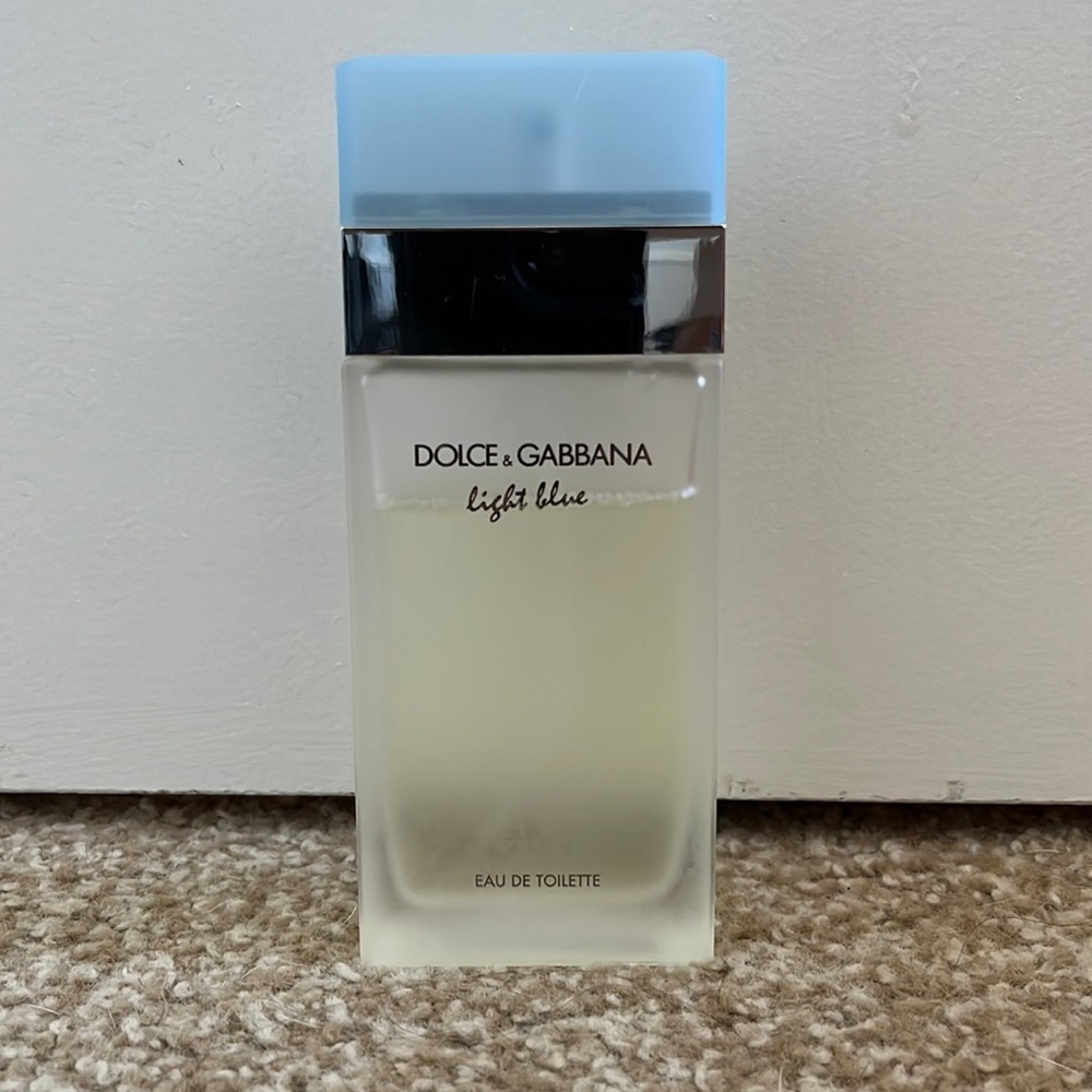 Dolce and Gabbana Light Blue Eau de Toilette